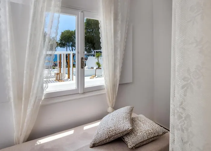 Sol Mare Salis Kamári