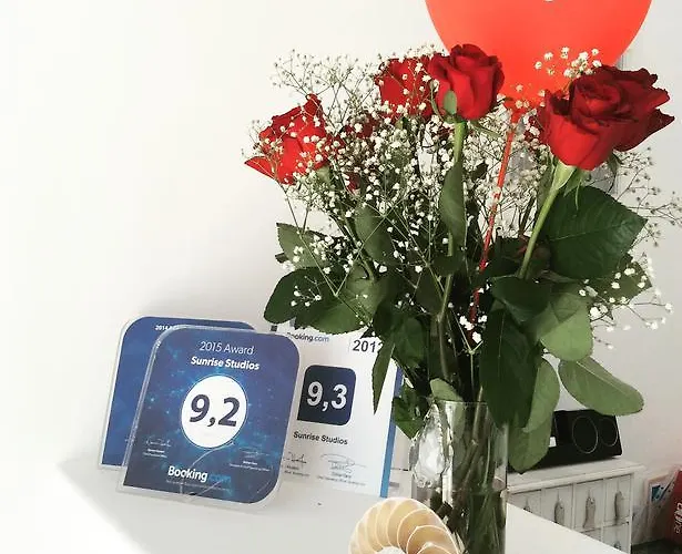 Sol Mare Salis * Kamári